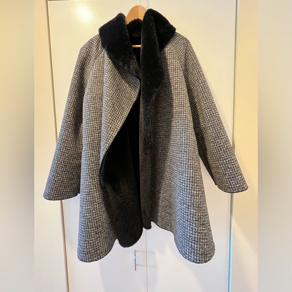 Faux fur plaid pattern coat